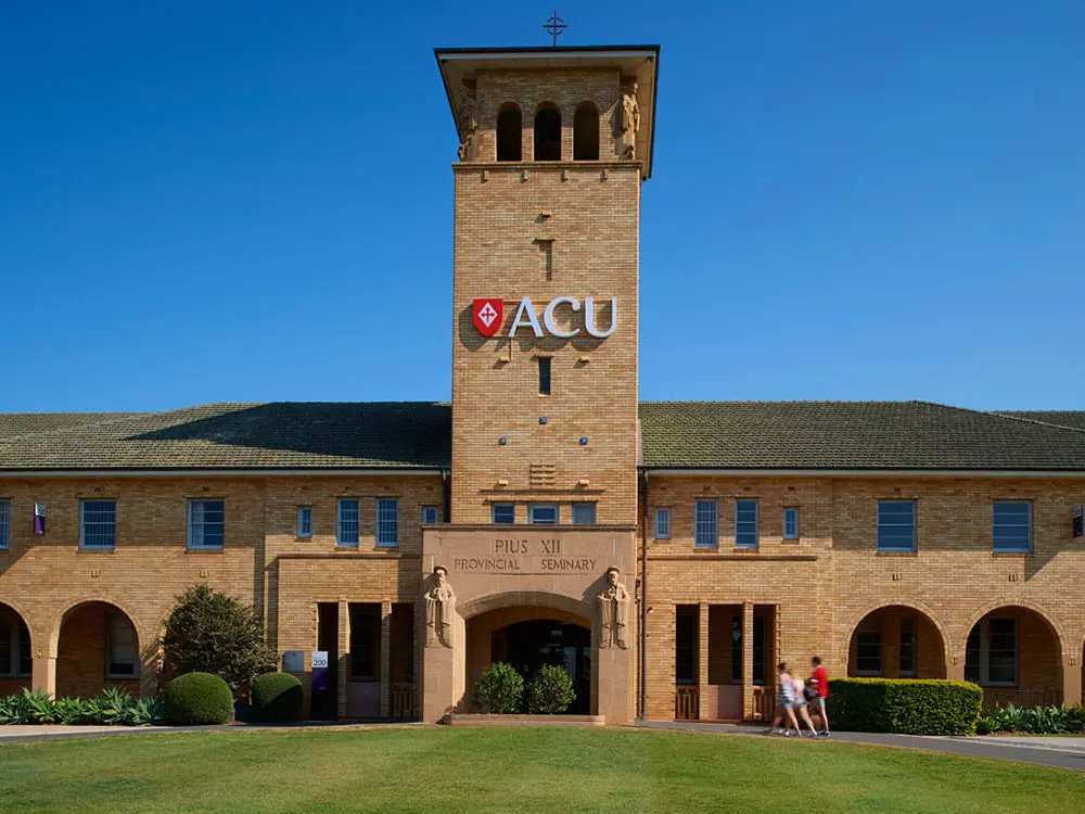 Australian Catholic University (Canberra)