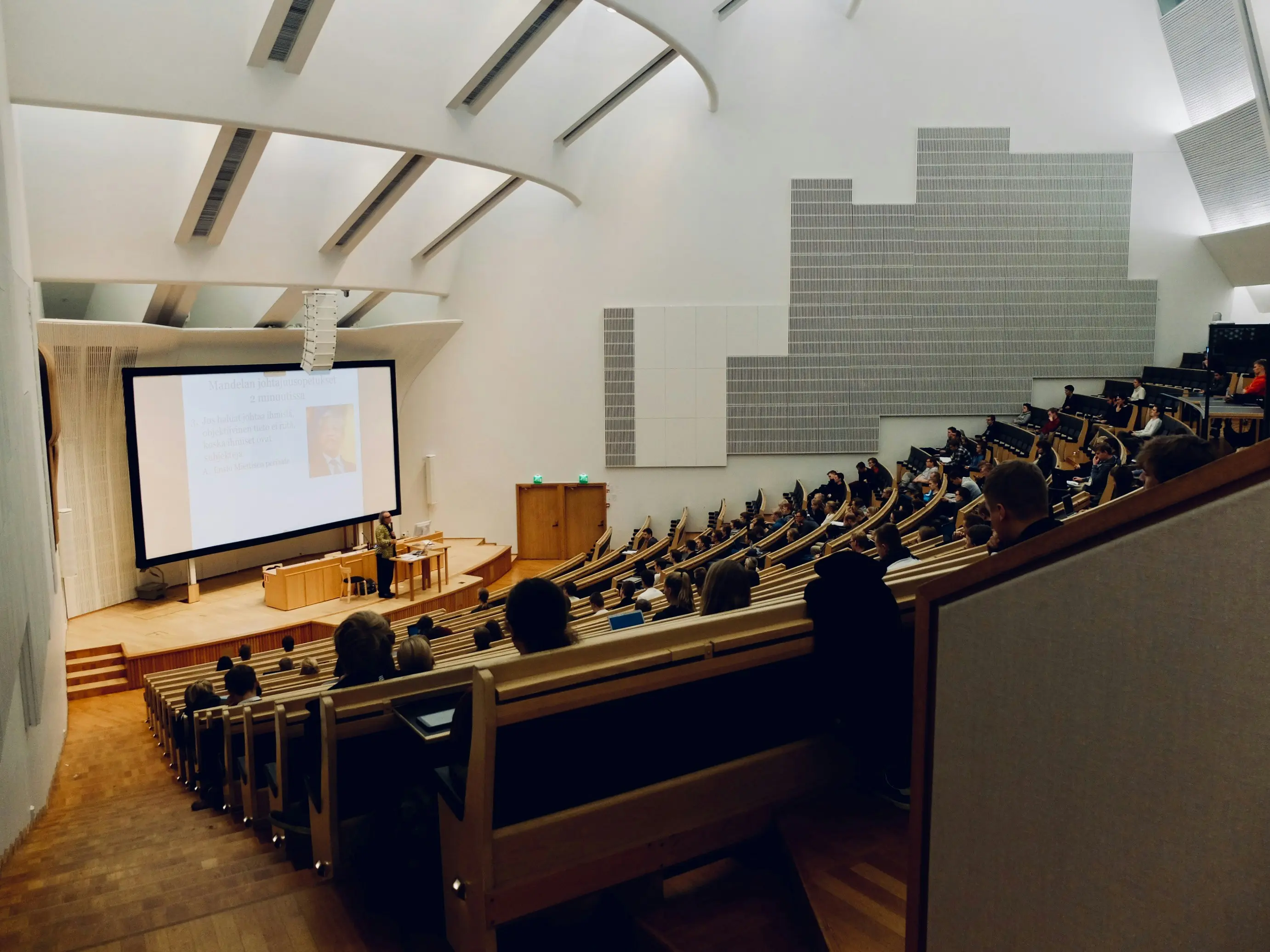 UNIVERSITY OF SUNDERLAND (Cambrige Education Group)